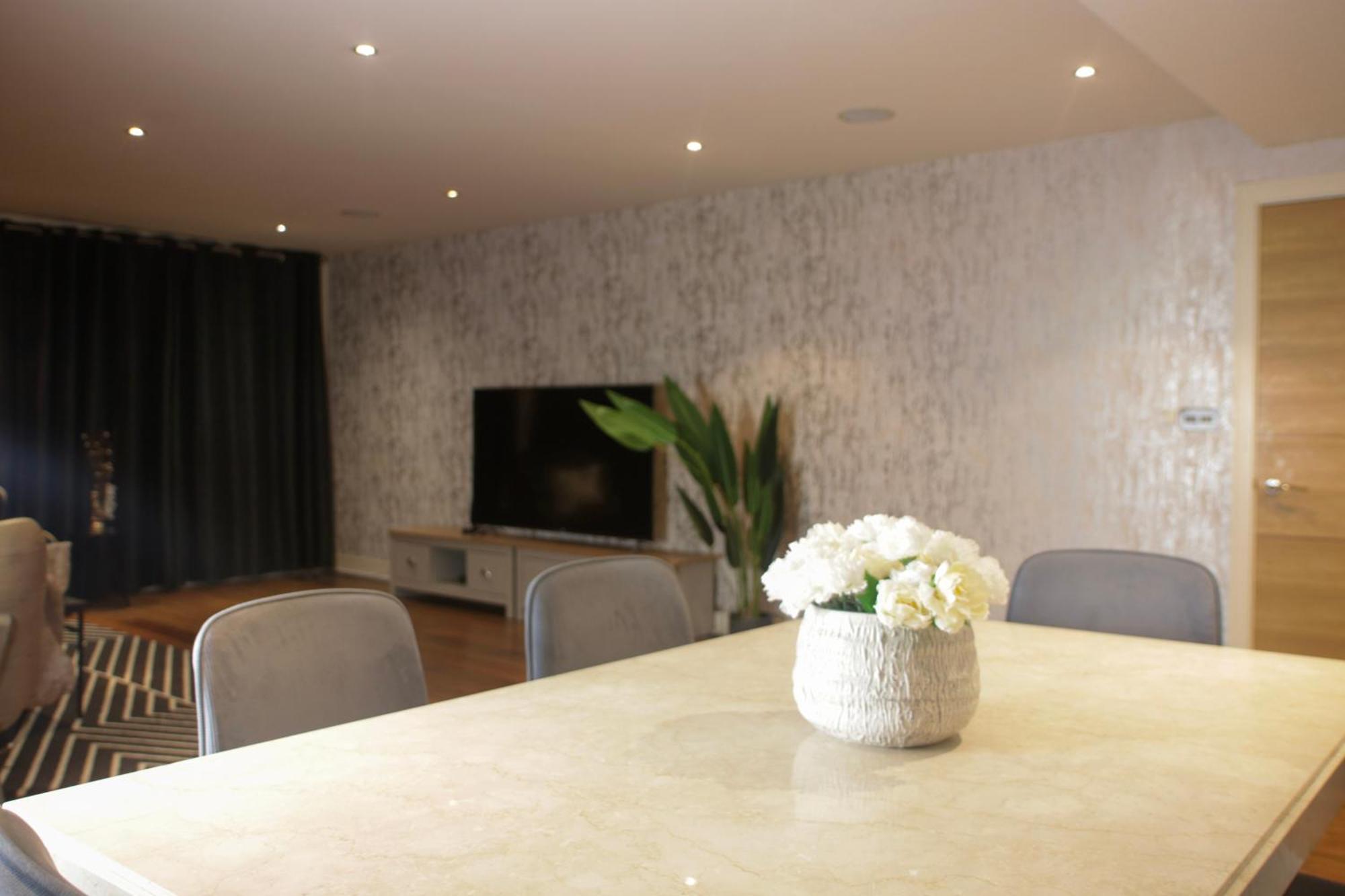 Striking In The Heart Of Chelsea Appartamento Londra
